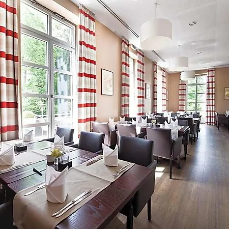 Otel Relexa 4*